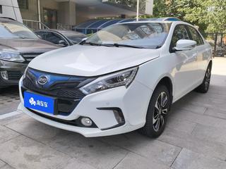 比亚迪秦EV300 自动 旗舰型 