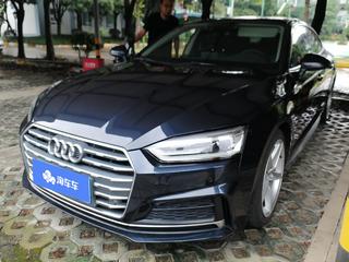 奥迪A5掀背 40TFSI 2.0T 自动 时尚型 