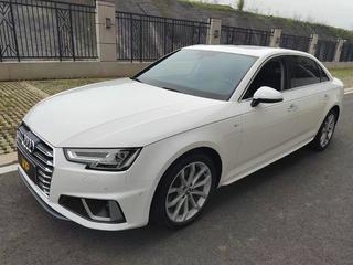 奥迪A4L 40TFSI 2.0T 自动 时尚型 