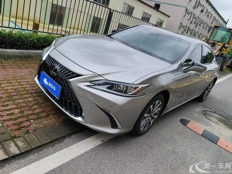 雷克萨斯ES 200 [进口] 2020款 2.0L 自动 卓越版 