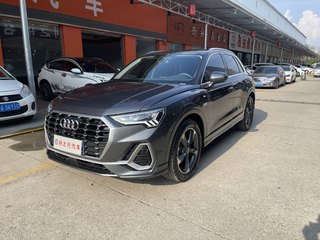 奥迪Q3 35TFSI 1.4T 自动 时尚动感型 