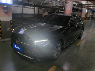 奔驰E级 E300L 2.0T 自动 运动时尚型 