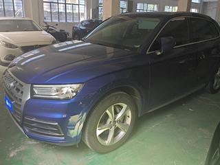 奥迪Q5L 40TFSI 2.0T 自动 荣享进取型 