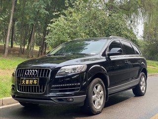 奥迪Q7 35 3.0T 自动 进取型 