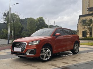 奥迪Q2L 35TFSI 1.4T 自动 时尚致雅型 