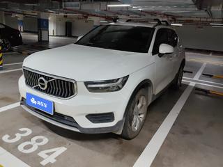 沃尔沃XC40 T4 2.0T 自动 智行时尚版 