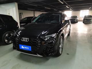 奥迪Q5L 40TFSI 2.0T 自动 RS燃速型 