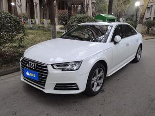 奥迪A4L 40TFSI 2.0T 自动 30周年进取型 