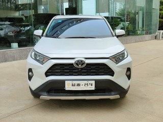 丰田RAV4 荣放 2.0L 自动 风尚PLUS版 