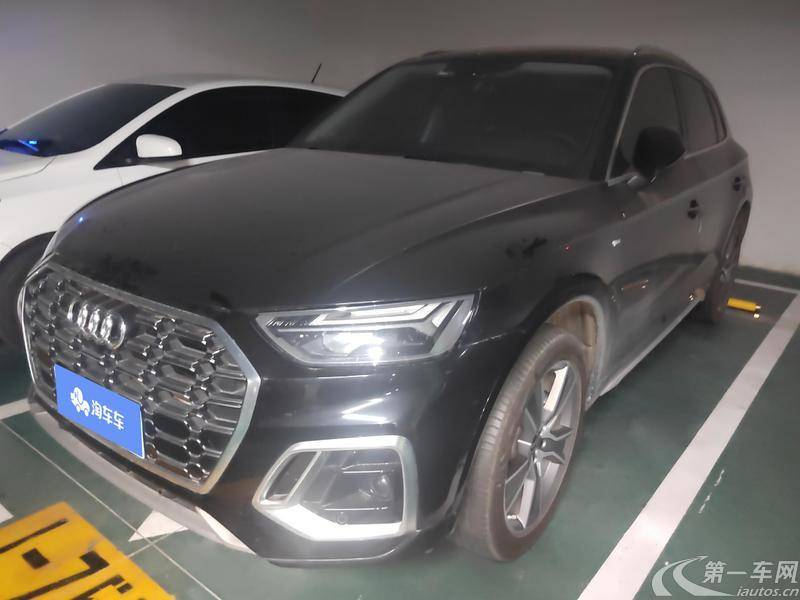 奥迪Q5L 45TFSI 2021款 2.0T 自动 豪华动感型 (国Ⅵ) 