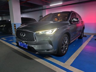 英菲尼迪QX50 2.0T 