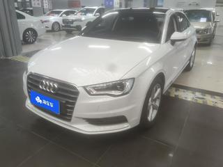 奥迪A3 35TFSI 1.4T 自动 舒适型Limousine 