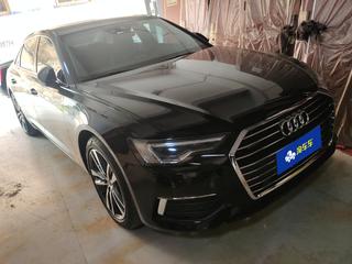 奥迪A6L 40TFSI 2.0T 自动 豪华致雅型 