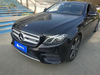 奔驰E级 E300L 2.0T 自动 运动时尚型 