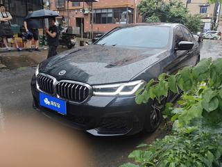 宝马5系 525i 2.0T 自动 M运动套装 