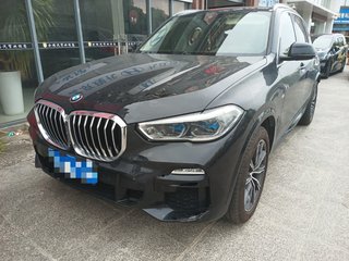 宝马X5 40i 3.0T 自动 M运动套装 