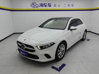 奔驰A级 A200 1.3T 自动 时尚型 