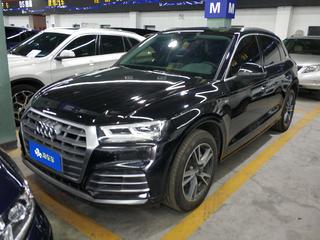 奥迪Q5L 40TFSI 2.0T 自动 改款荣享时尚型 