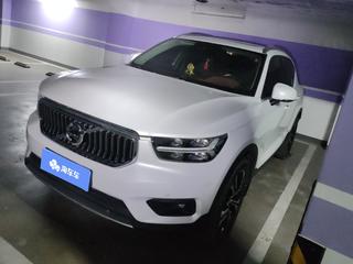 沃尔沃XC40 T4 2.0T 自动 智远豪华版 