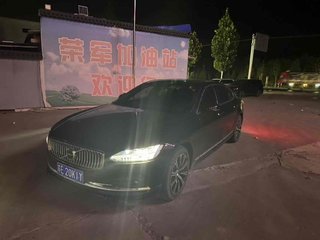 沃尔沃S90 B5 2.0T 自动 智逸豪华版 