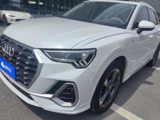 奥迪Q3 35TFSI 1.4T 自动 时尚动感型 