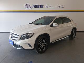 奔驰GLA 220 2.0T 自动 时尚型 