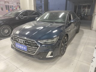 奥迪A7L 55TFSI 3.0T 自动 S-line志远型流晶套装 