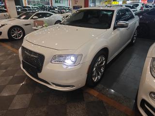 克莱斯勒300C 