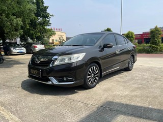 凌派 1.8L 豪华版 