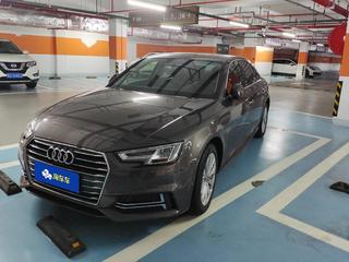 奥迪A4L 40TFSI 2.0T 自动 进取型 