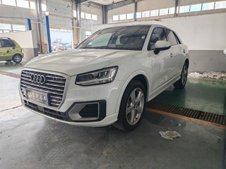 奥迪Q2L 35TFSI 1.4T 自动 时尚致雅型 