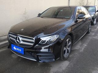 奔驰E级 E300L 2.0T 自动 运动时尚型 