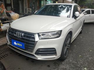 奥迪Q5L 40TFSI 2.0T 自动 改款荣享时尚型 