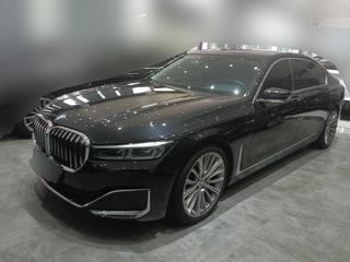 宝马7系 740Li 3.0T 自动 尊享型M运动套装 