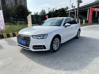 奥迪A4L 40TFSI 2.0T 自动 进取型 