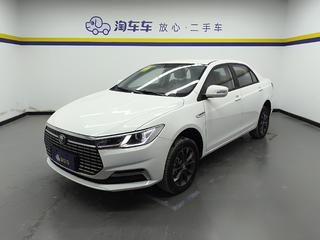 比亚迪秦EV 自动 标准版 