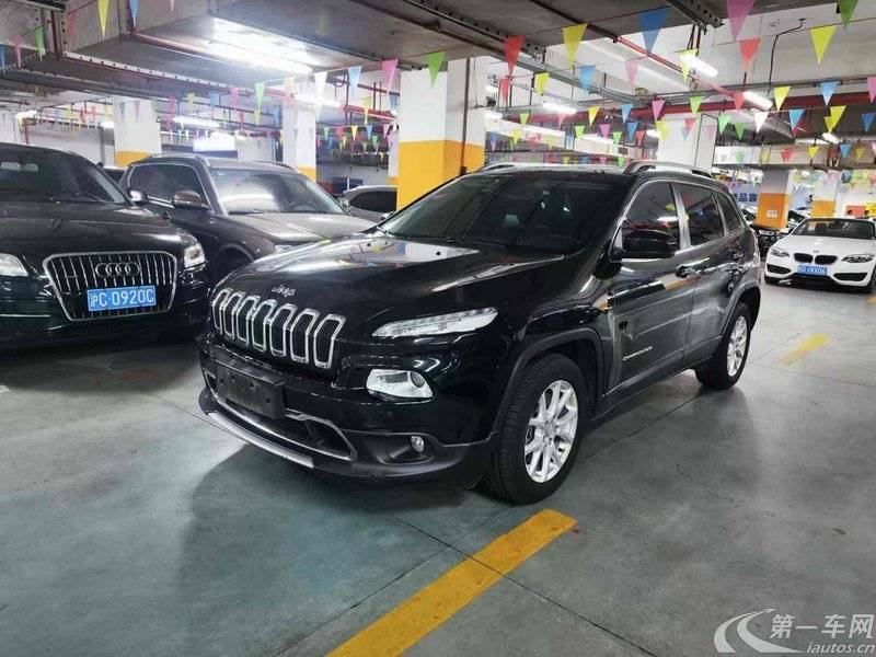 吉普自由光 2017款 2.0L 自动 优越版 (国Ⅴ) 