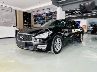 英菲尼迪Q70L 2.5L 自动 精英版 