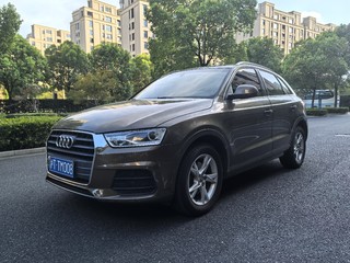 奥迪Q3 35TFSI 2.0T 自动 时尚型 