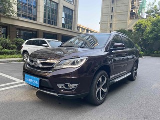 比亚迪S7 2.0T 自动 尊贵型Plus 