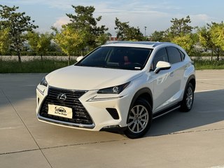 雷克萨斯NX 200 2.0L 自动 锋尚版 