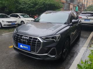 奥迪Q3 1.4T 时尚动感型 