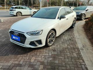 奥迪A4L 40TFSI 2.0T 自动 时尚动感型 