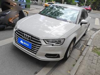 奥迪A3 35TFSI 1.4T 自动 进取型Limousine 