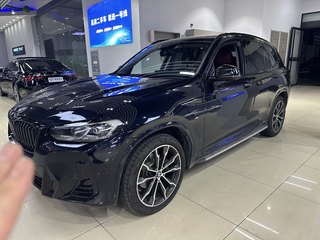 宝马X3 30i 2.0T 自动 领先型M曜夜套装 