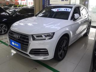 奥迪Q5L 45TFSI 2.0T 自动 尊享时尚型 