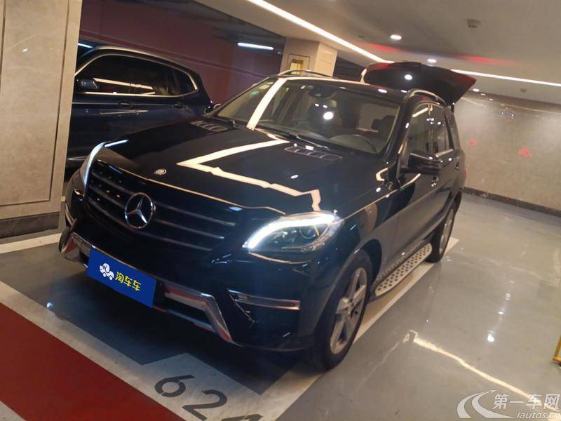 奔驰M级 ML320 [进口] 2015款 3.0T 自动 汽油 (欧Ⅳ) 