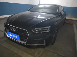 奥迪S5掀背 3.0T 自动 