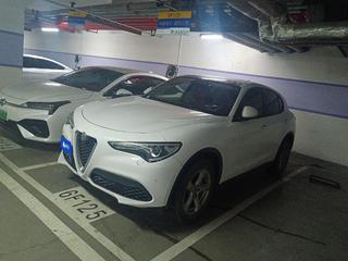 阿尔法罗密欧Stelvio 2.0T 