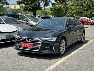 奥迪A6L 40TFSI 2.0T 自动 豪华致雅型 